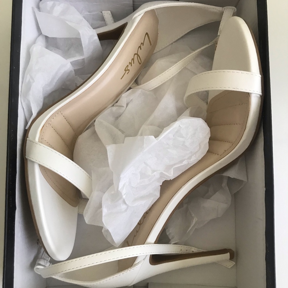Lulus White Heel Sandal Size 10